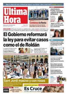 SANT JORDI MASIVO Y CON ROSAS